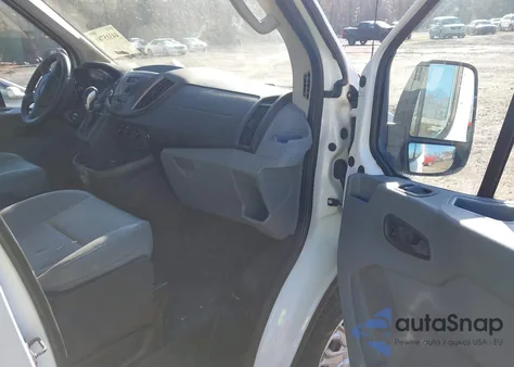 2015 Ford Transit-250 z USA, uszkodzony, nr VIN 1FTNR2XM1FKB33458